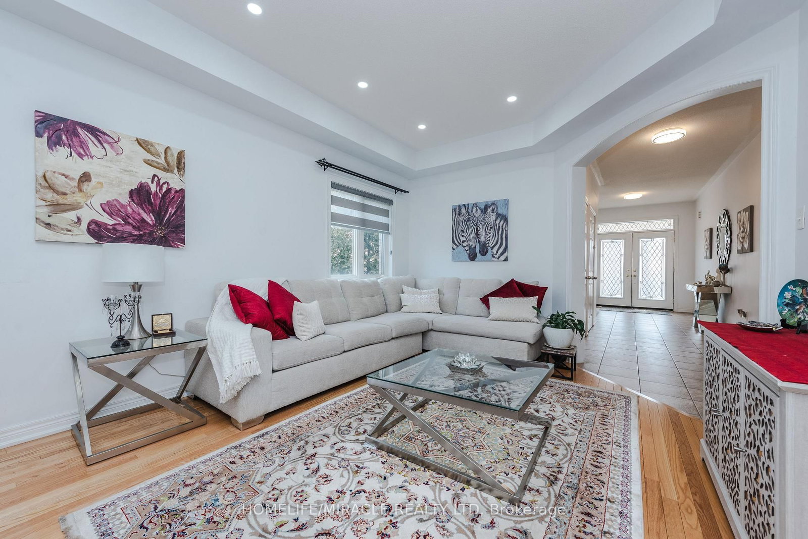 Detached House for sale at 28 Iverson Drive, Brampton, Ontario, L6X 0L6 - Credit Valley - MLS: W12873394