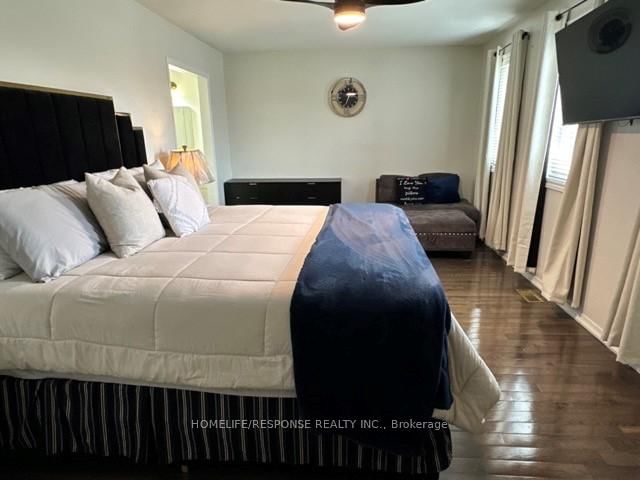 Detached House for sale at 16 Cochrane Avenue, Brampton, Ontario, L6Z 4J4 - Heart Lake East - MLS: W12873446