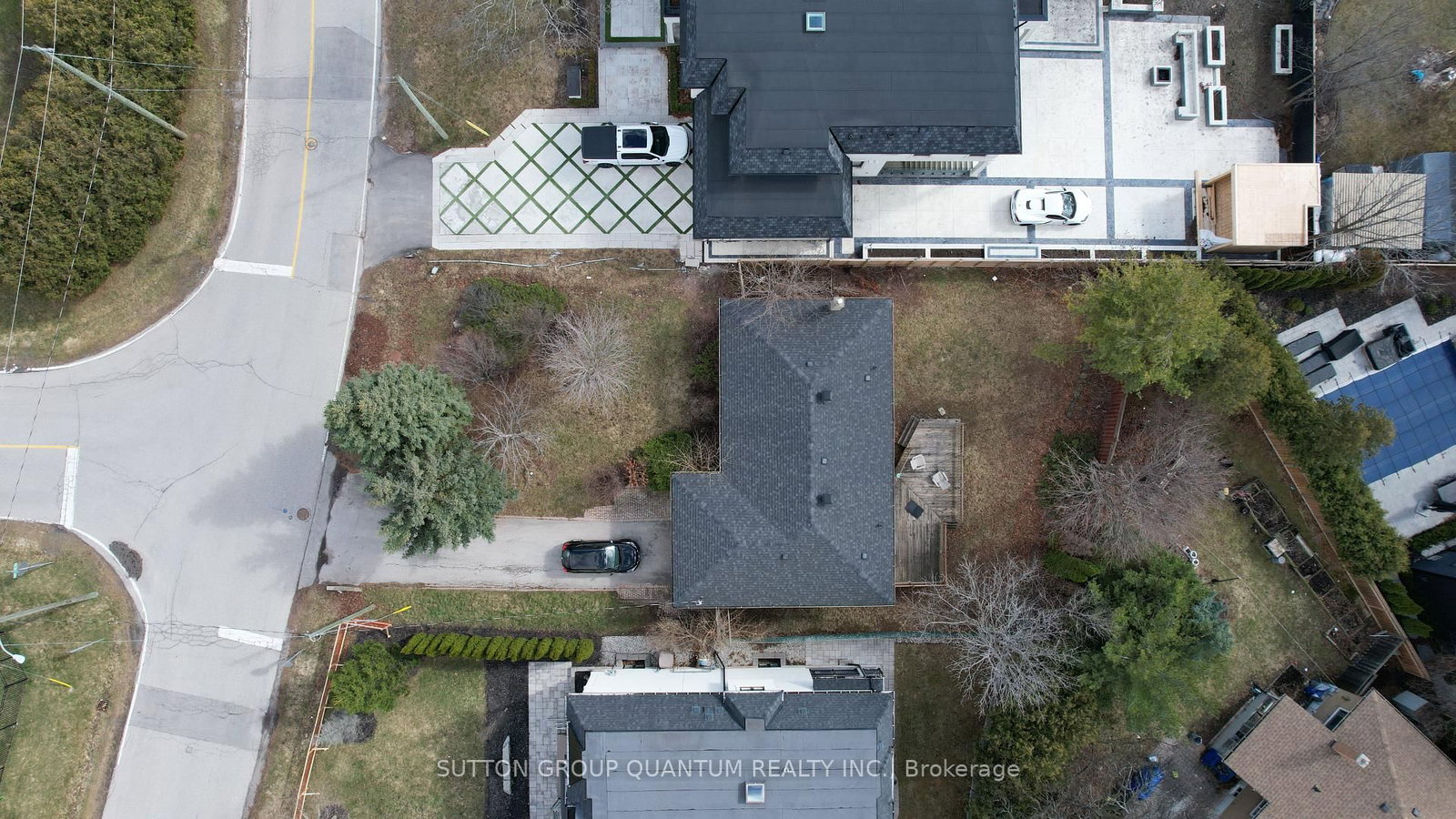 Detached House for sale at 398 Tennyson Drive, Oakville, Ontario, L6L 3Z1 - West - MLS: W12873528