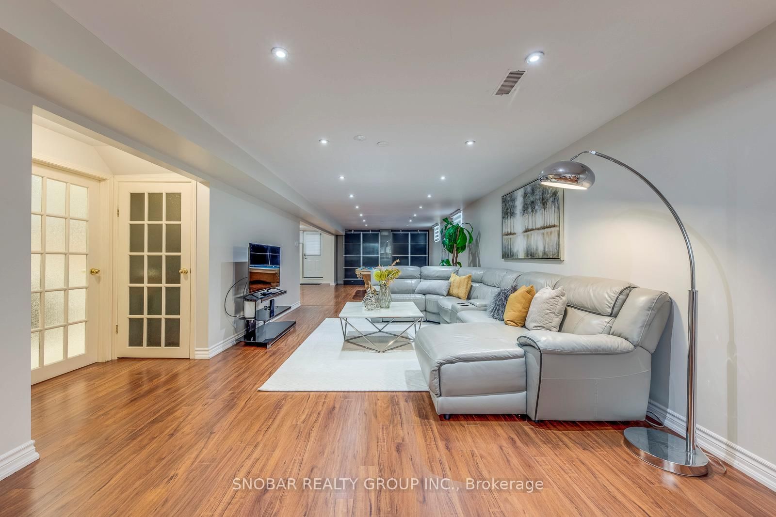 Detached House for sale at 71 Premium Way, Mississauga, Ontario, L5B 1A1 - Cooksville - MLS: W12873728