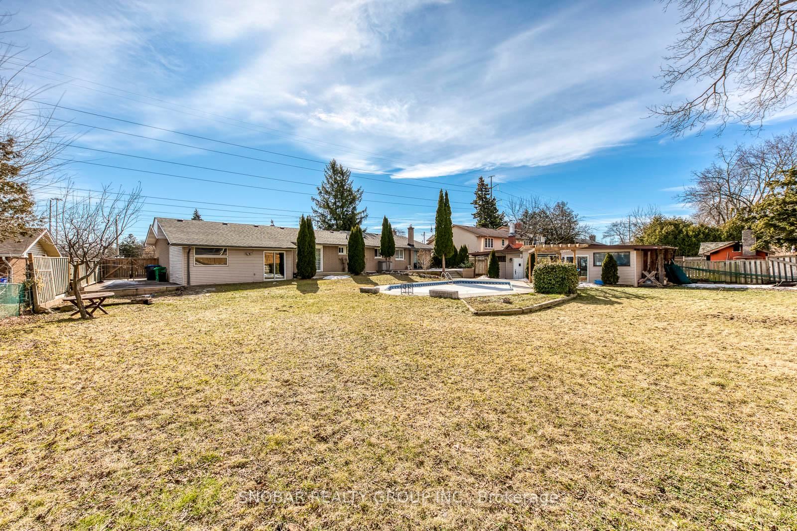 Detached House for sale at 71 Premium Way, Mississauga, Ontario, L5B 1A1 - Cooksville - MLS: W12873728