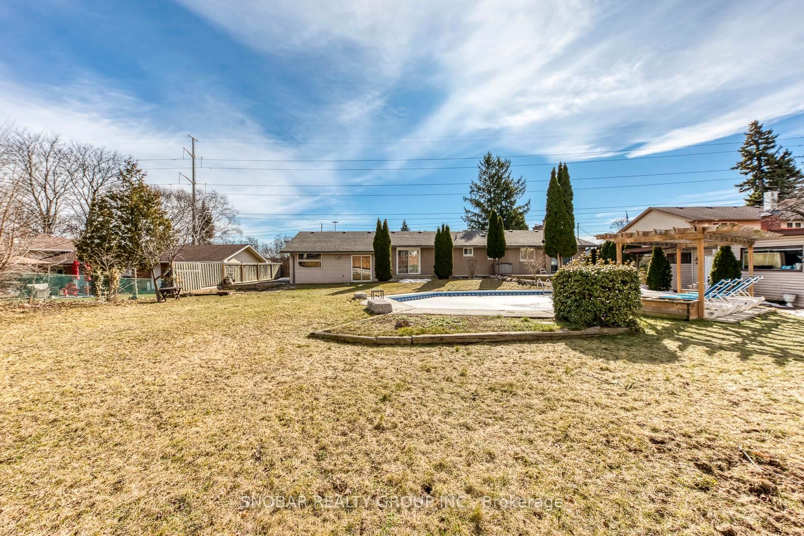 Detached House for sale at 71 Premium Way, Mississauga, Ontario, L5B 1A1 - Cooksville - MLS: W12873728