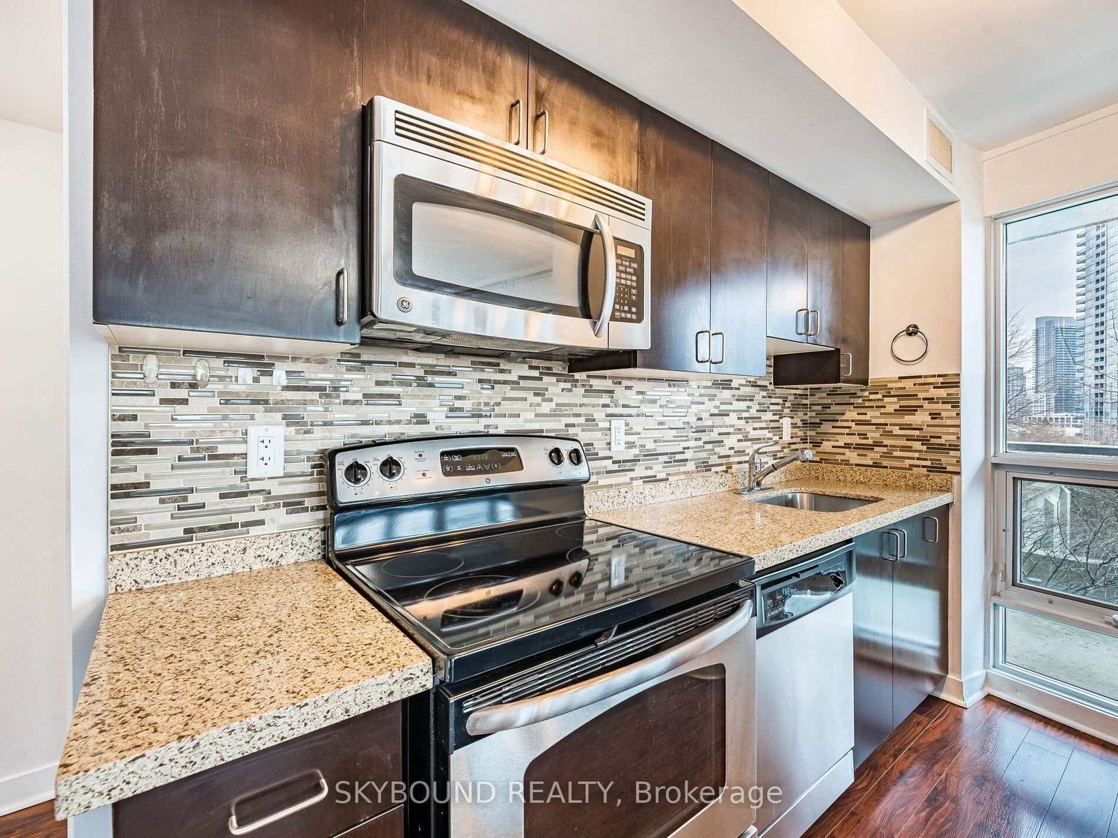 Condo for lease at 503-155 Legion Road, Toronto, Ontario, M8Y 0A7 - Mimico - MLS: W12874108