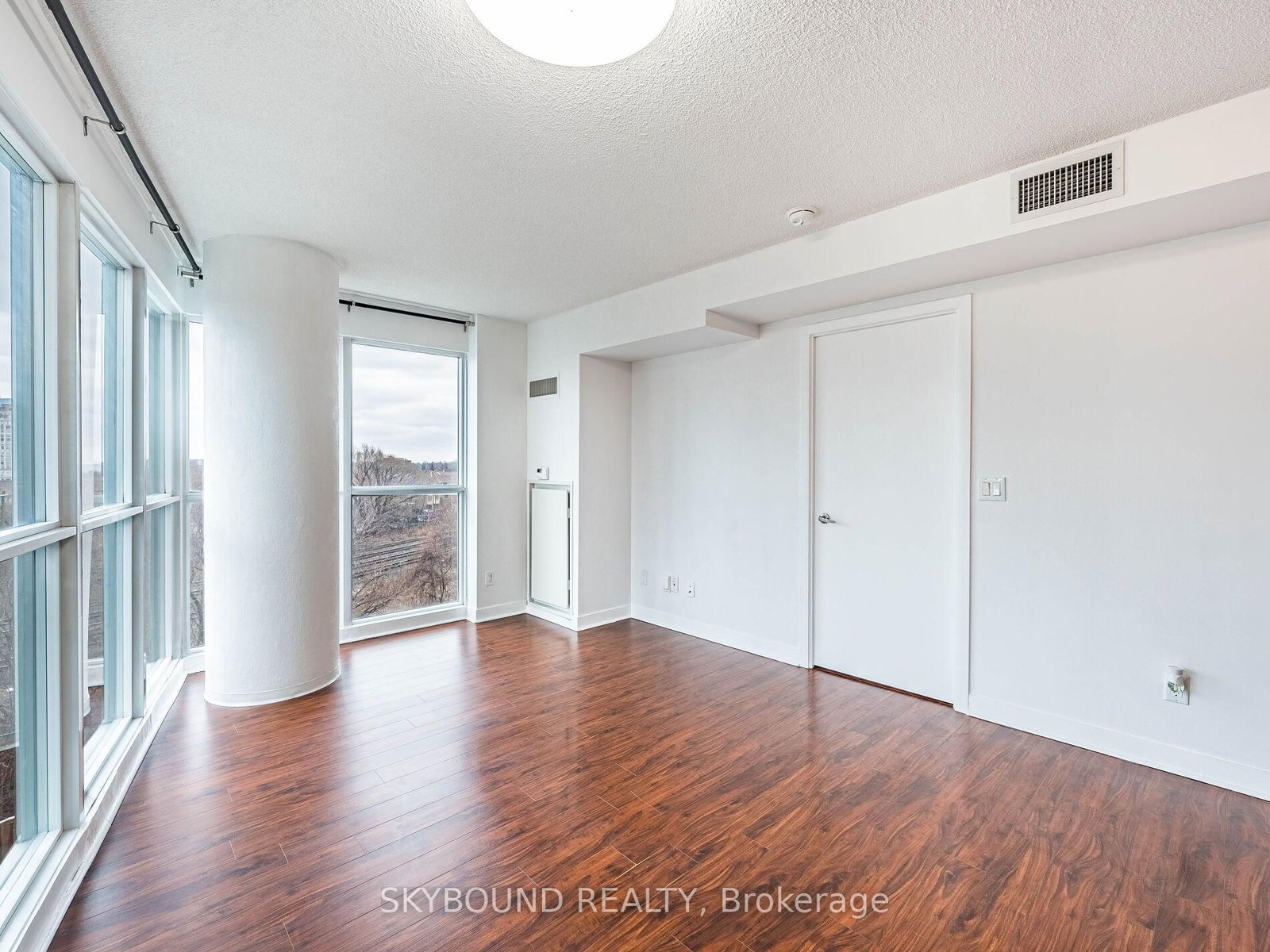 Condo for lease at 503-155 Legion Road, Toronto, Ontario, M8Y 0A7 - Mimico - MLS: W12874108