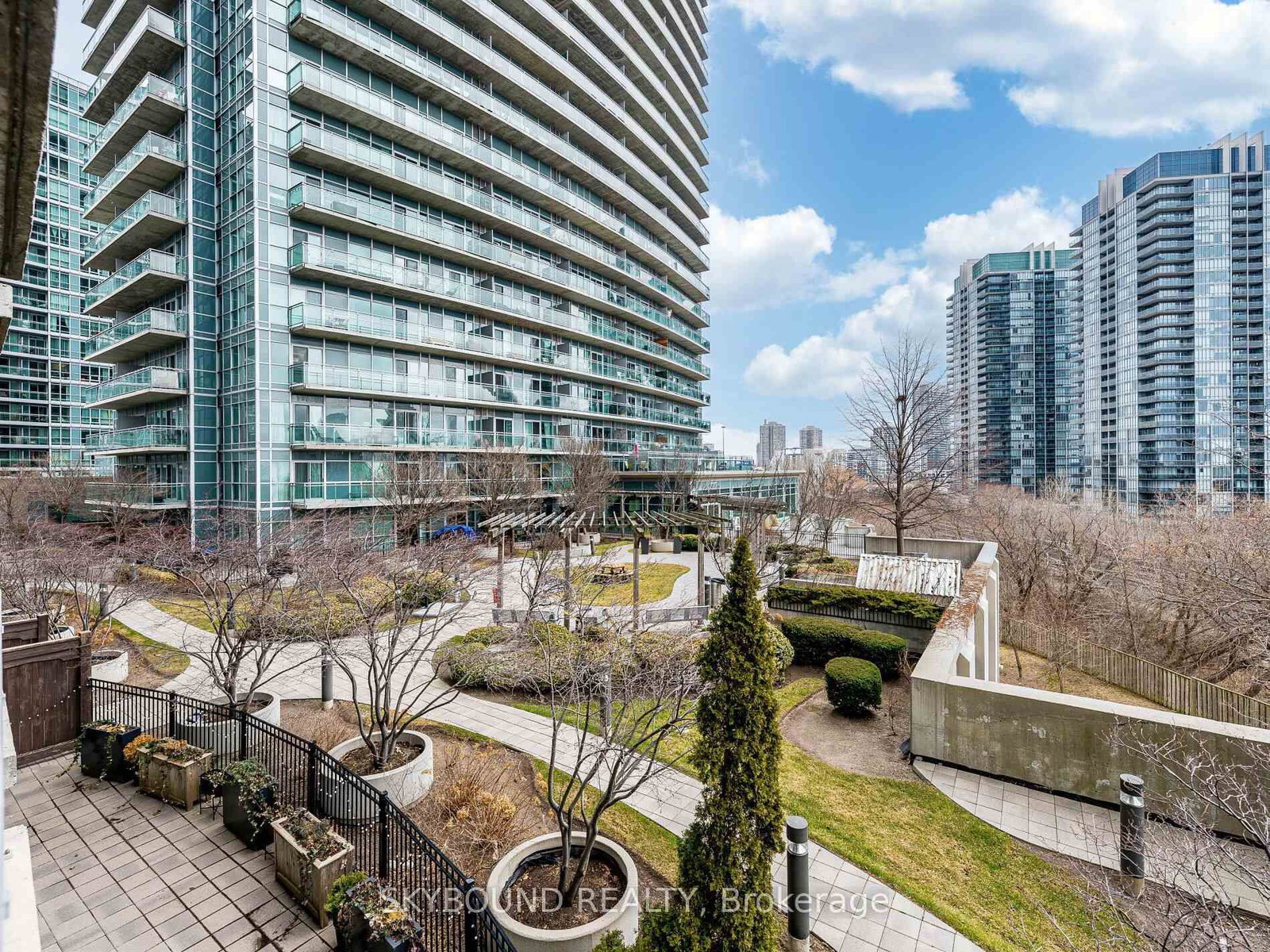 Condo for lease at 503-155 Legion Road, Toronto, Ontario, M8Y 0A7 - Mimico - MLS: W12874108