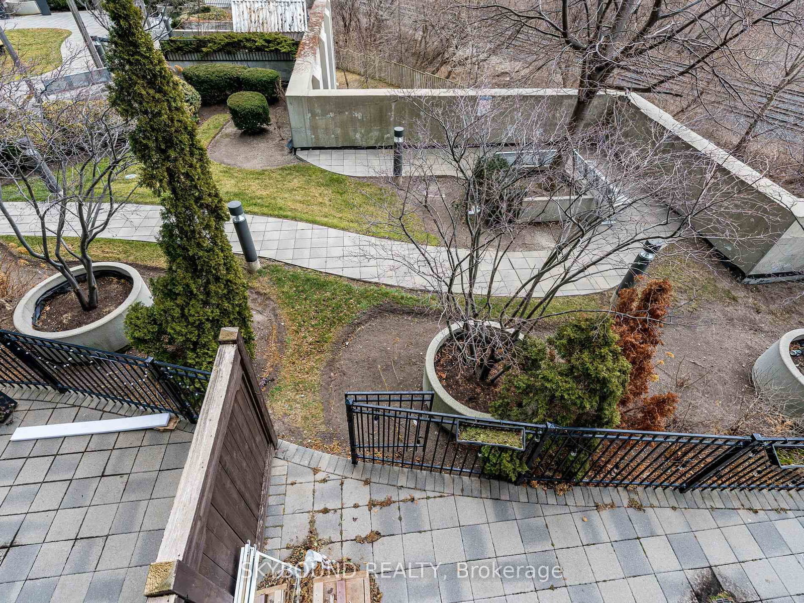 Condo for lease at 503-155 Legion Road, Toronto, Ontario, M8Y 0A7 - Mimico - MLS: W12874108