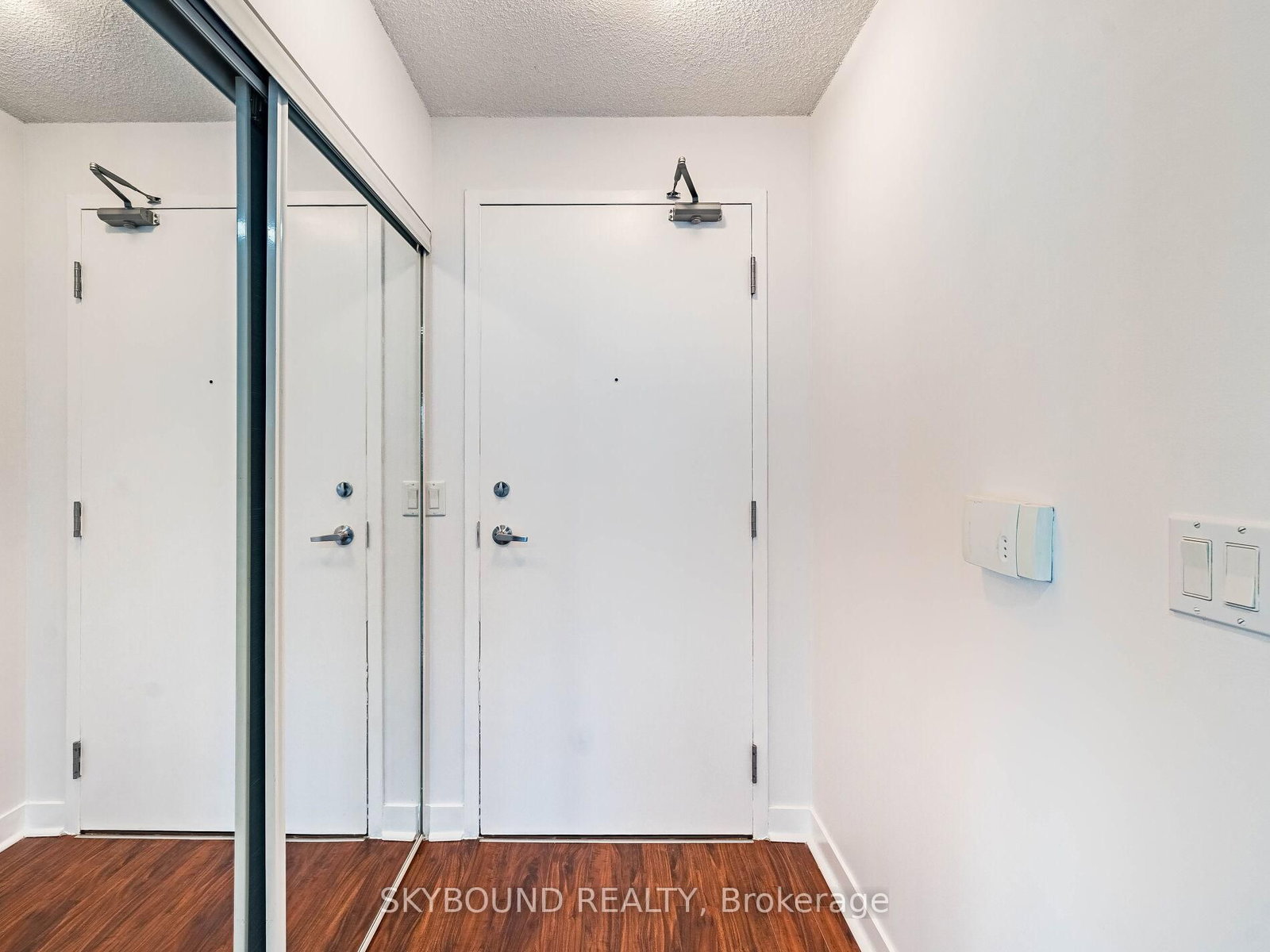 Condo for lease at 503-155 Legion Road, Toronto, Ontario, M8Y 0A7 - Mimico - MLS: W12874108