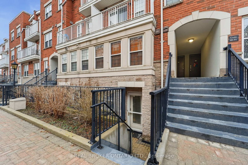 92 - 37 Four Winds Dr, Toronto, M3J 1K7 | Image 3