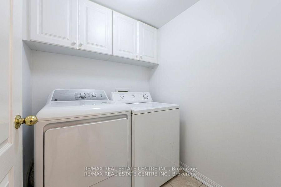 Townhouse for sale at 3-620 Ferguson Drive, Milton, Ontario, L9T 0M7 - Beaty - MLS: W12874182