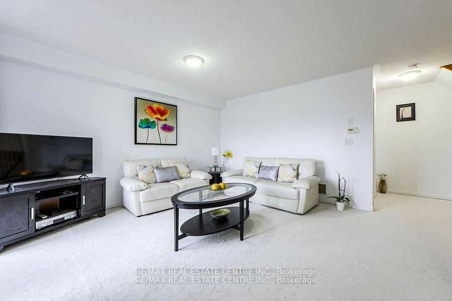 Townhouse for sale at 3-620 Ferguson Drive, Milton, Ontario, L9T 0M7 - Beaty - MLS: W12874182