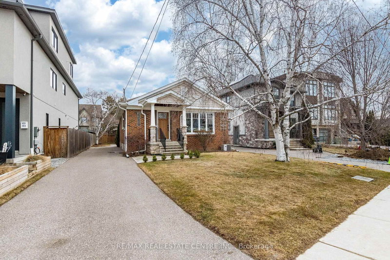 37 Maple Ave N, Mississauga, L5H 2S1 | Image 3