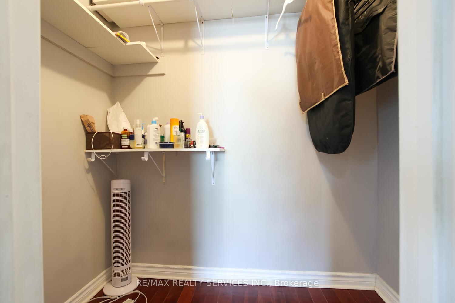 Townhouse for sale at 49-44 Franklin Court, Brampton, Ontario, L6T 3Z1 - Bramalea West Industrial - MLS: W12874408