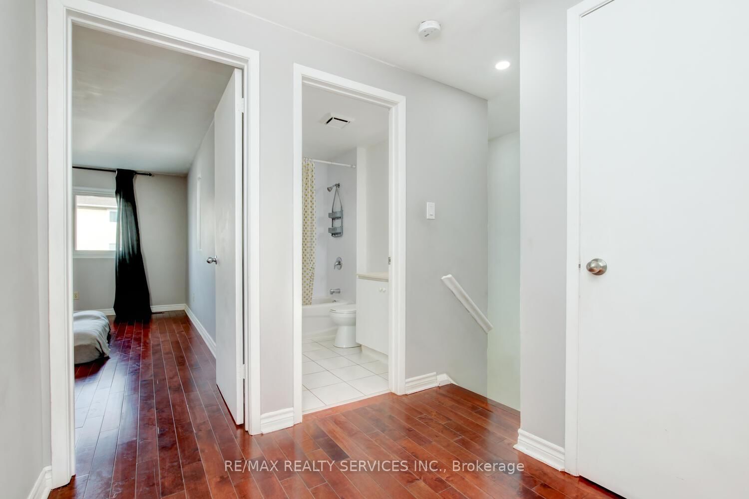 Townhouse for sale at 49-44 Franklin Court, Brampton, Ontario, L6T 3Z1 - Bramalea West Industrial - MLS: W12874408