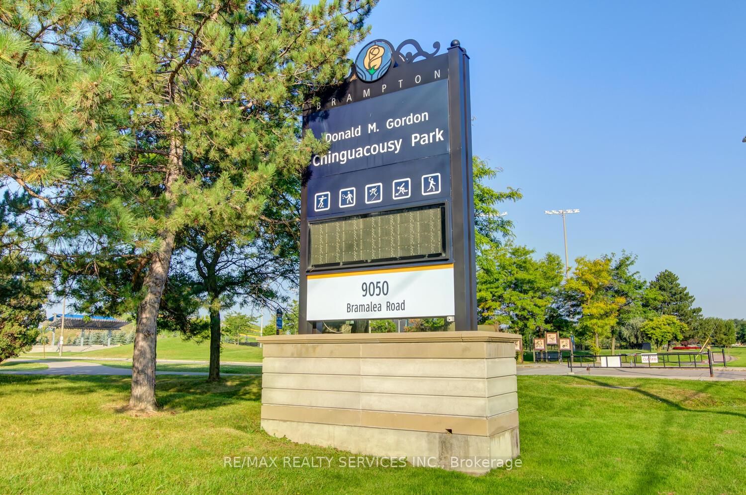 Townhouse for sale at 49-44 Franklin Court, Brampton, Ontario, L6T 3Z1 - Bramalea West Industrial - MLS: W12874408