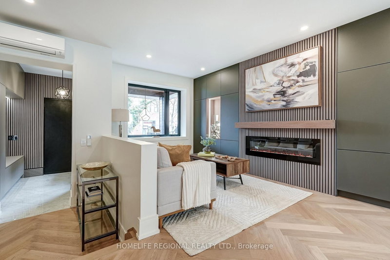 12 Macdonell Ave, Toronto, M6R 2A2 | Image 2