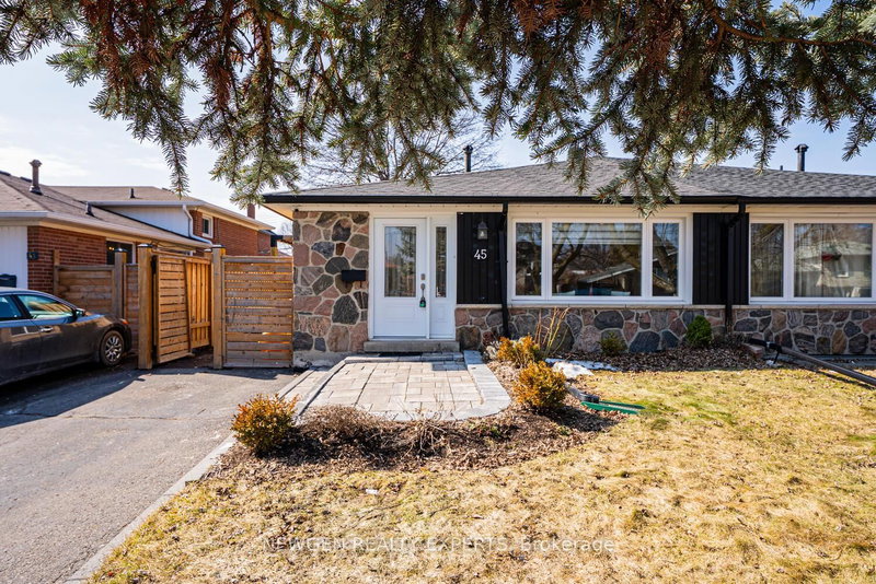 45 Grange Dr, Brampton, L6X 2H1 | Image 3