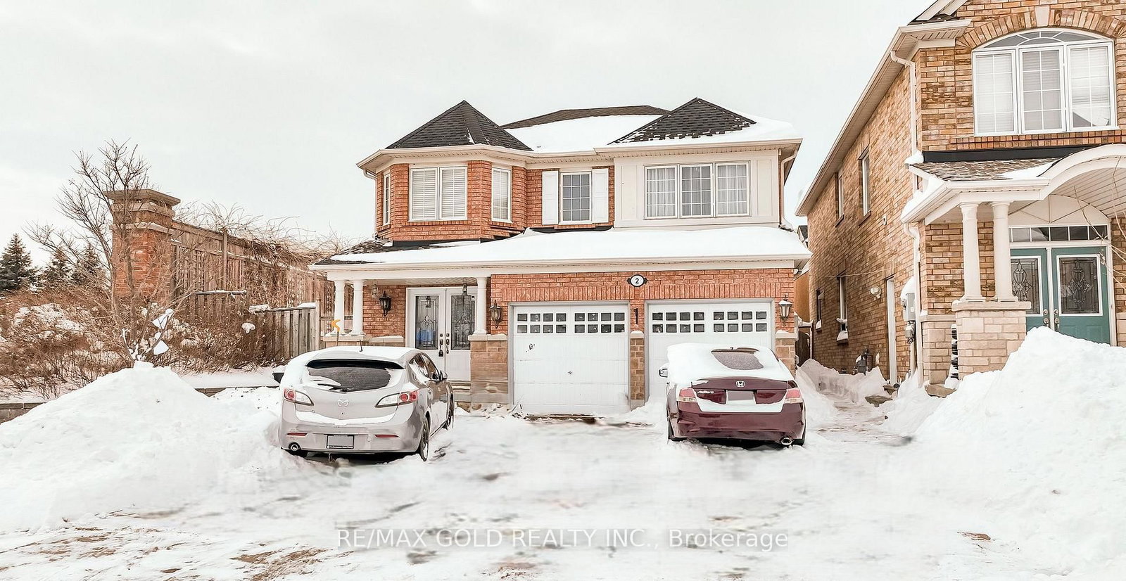 Detached House for sale at 2 Zimmer Street, Brampton, Ontario, L6S 6L3 - Gore Industrial North - MLS: W12875276