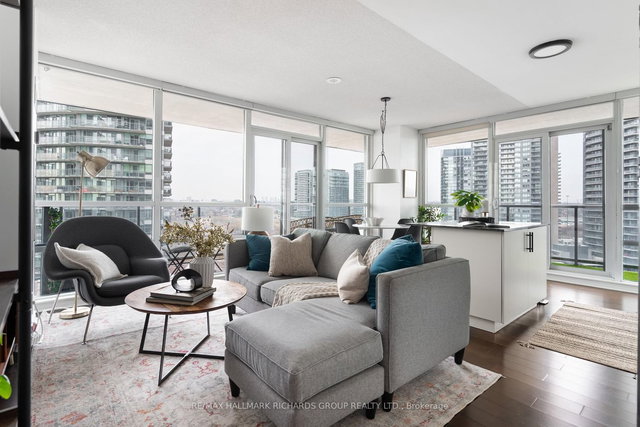 1604 - 2230 Lake Shore Boulevard W