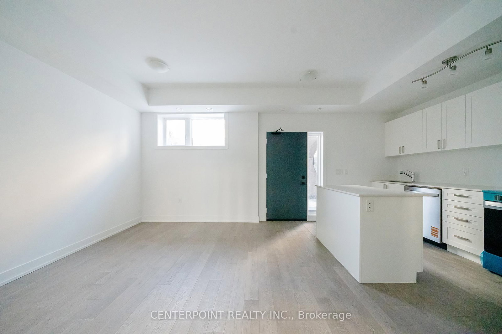 Townhouse for sale at 125-1062 Douglas Mccurdy Common, Mississauga, Ontario, L5G 0C6 - Lakeview - MLS: W12875396