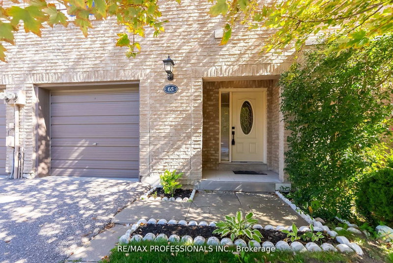 65 - 405 Hyacinthe Blvd, Mississauga, L5A 3N1 | Image 2