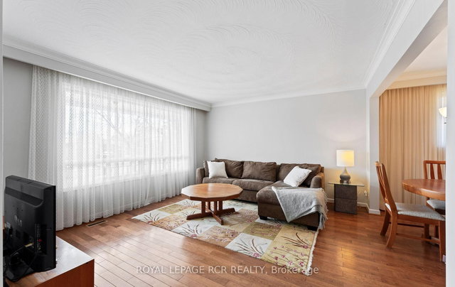 10 West Wareside Road