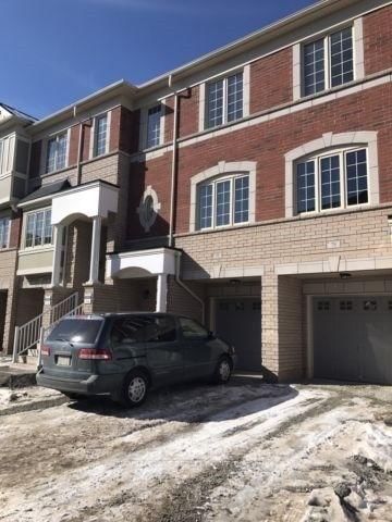 77 Aspen Hill Rd, Brampton, L6Y 6E5 | Image 2