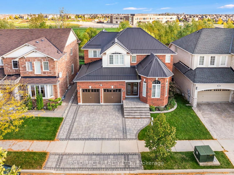 369 Potts Terr, Milton, L9T 0X5 | Image 2