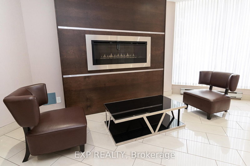 PH 8 - 1500 Grazia Crt, Mississauga, L4W 4Z9 | Image 3