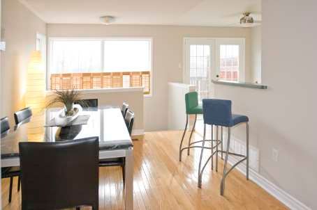 2918 Westbury Crt, Mississauga, L5M6B2 | Image 3