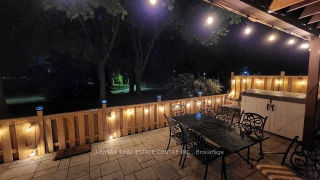 4165 Fieldgate Mississauga,ON L4W 2M9 — Photo 42