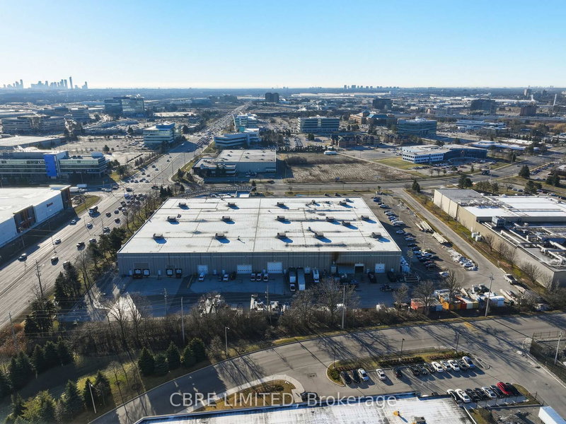 2 - 2025 Meadowvale Blvd, Mississauga, L5N 5N1 | Image 3