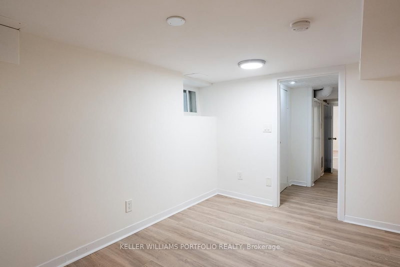 Lower - 821 Gladstone Ave, Toronto, M6H 3J7 | Image 3