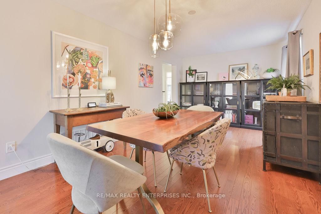 Detached House for sale at 431 Naomi Crescent, Mississauga, Ontario, L5B 3S7 - Fairview - MLS: W12878184