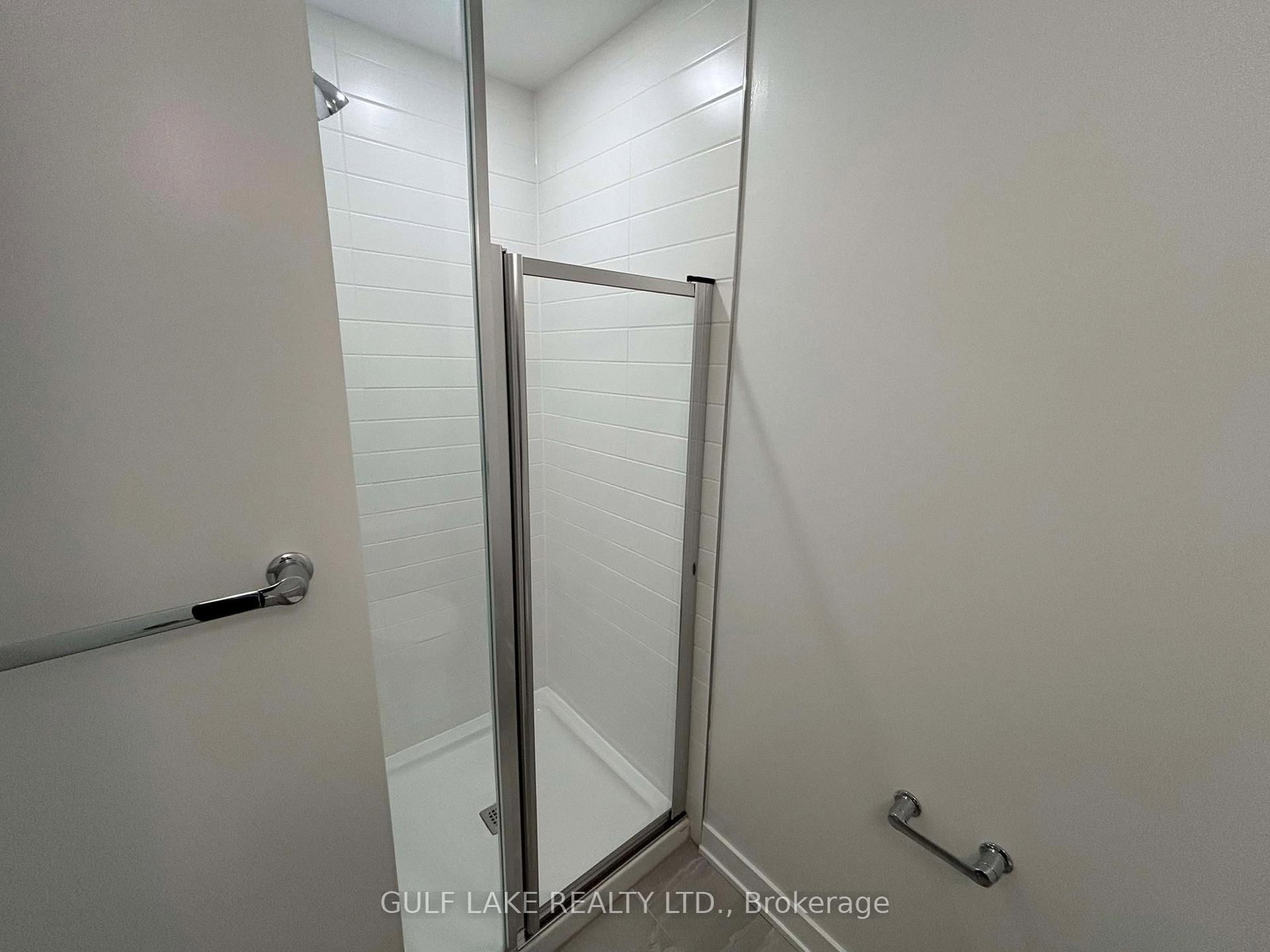 Condo for sale at 101-1440 Clarriage Court, Milton, Ontario, L9E 1B3 - Ford - MLS: W12878320