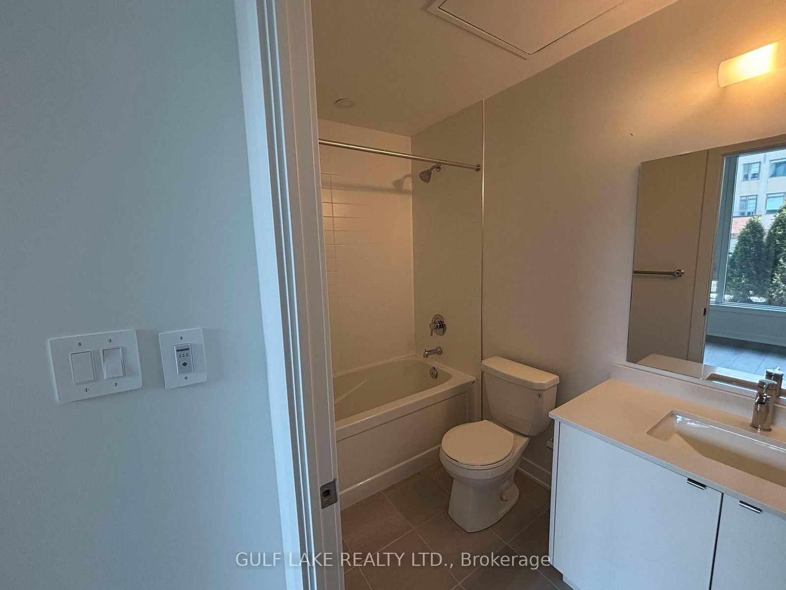 Condo for sale at 101-1440 Clarriage Court, Milton, Ontario, L9E 1B3 - Ford - MLS: W12878320