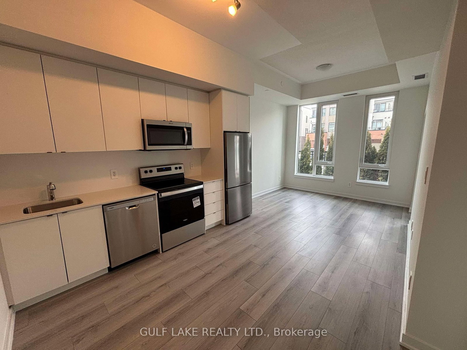 Condo for sale at 101-1440 Clarriage Court, Milton, Ontario, L9E 1B3 - Ford - MLS: W12878320