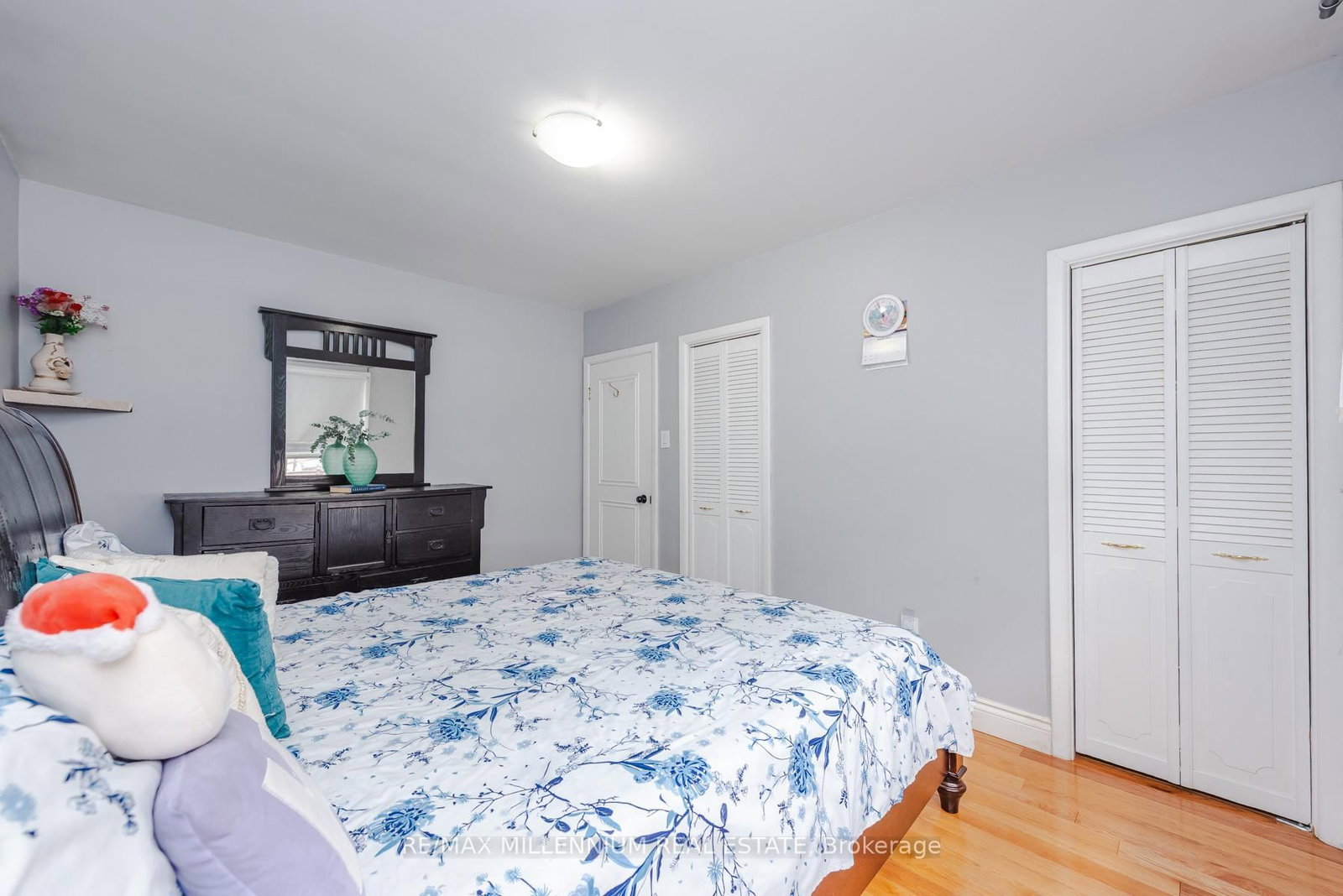 Detached House for sale at 13 Cumberland Drive, Brampton, Ontario, L6V 1W5 - Brampton North - MLS: W12878352