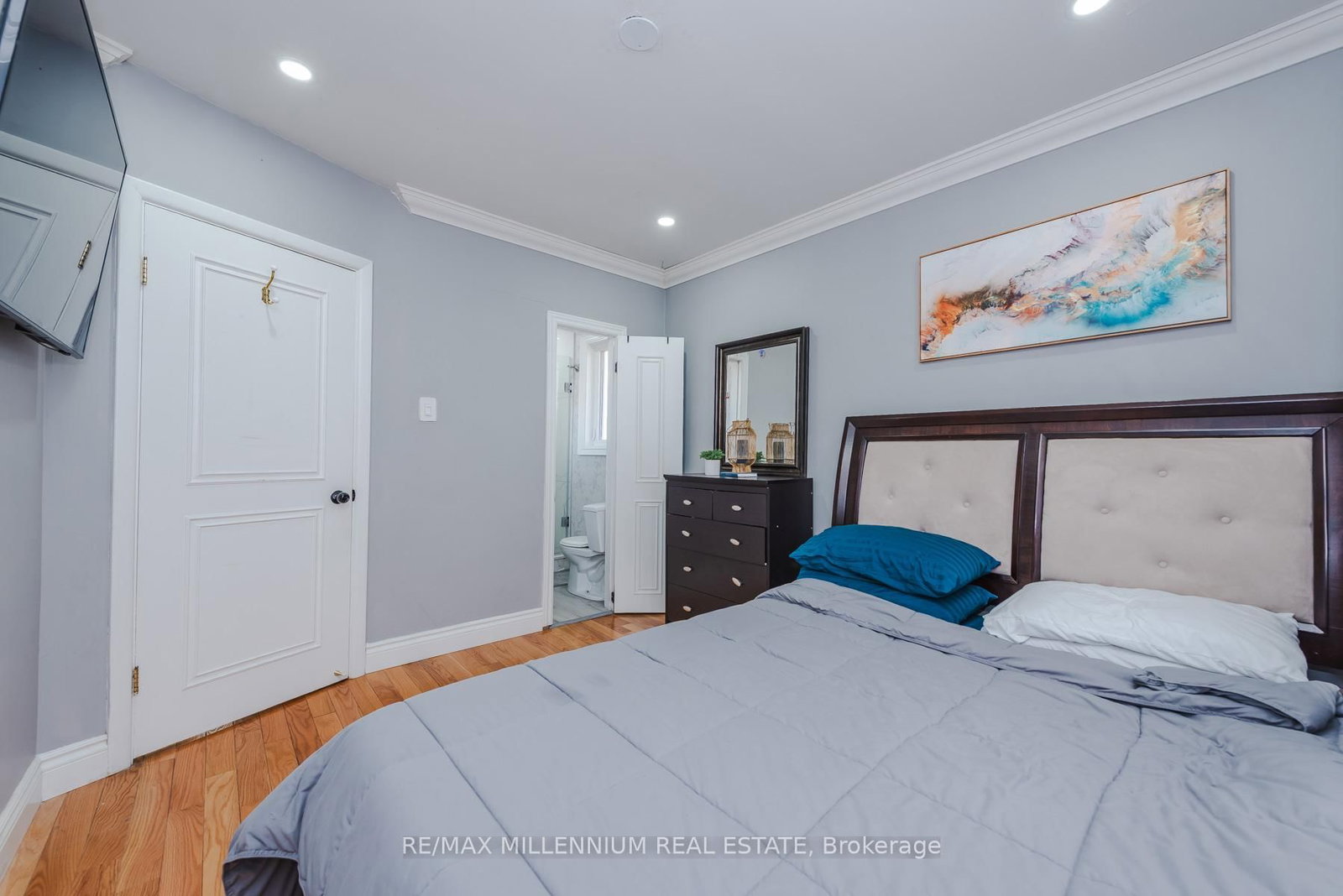 Detached House for sale at 13 Cumberland Drive, Brampton, Ontario, L6V 1W5 - Brampton North - MLS: W12878352