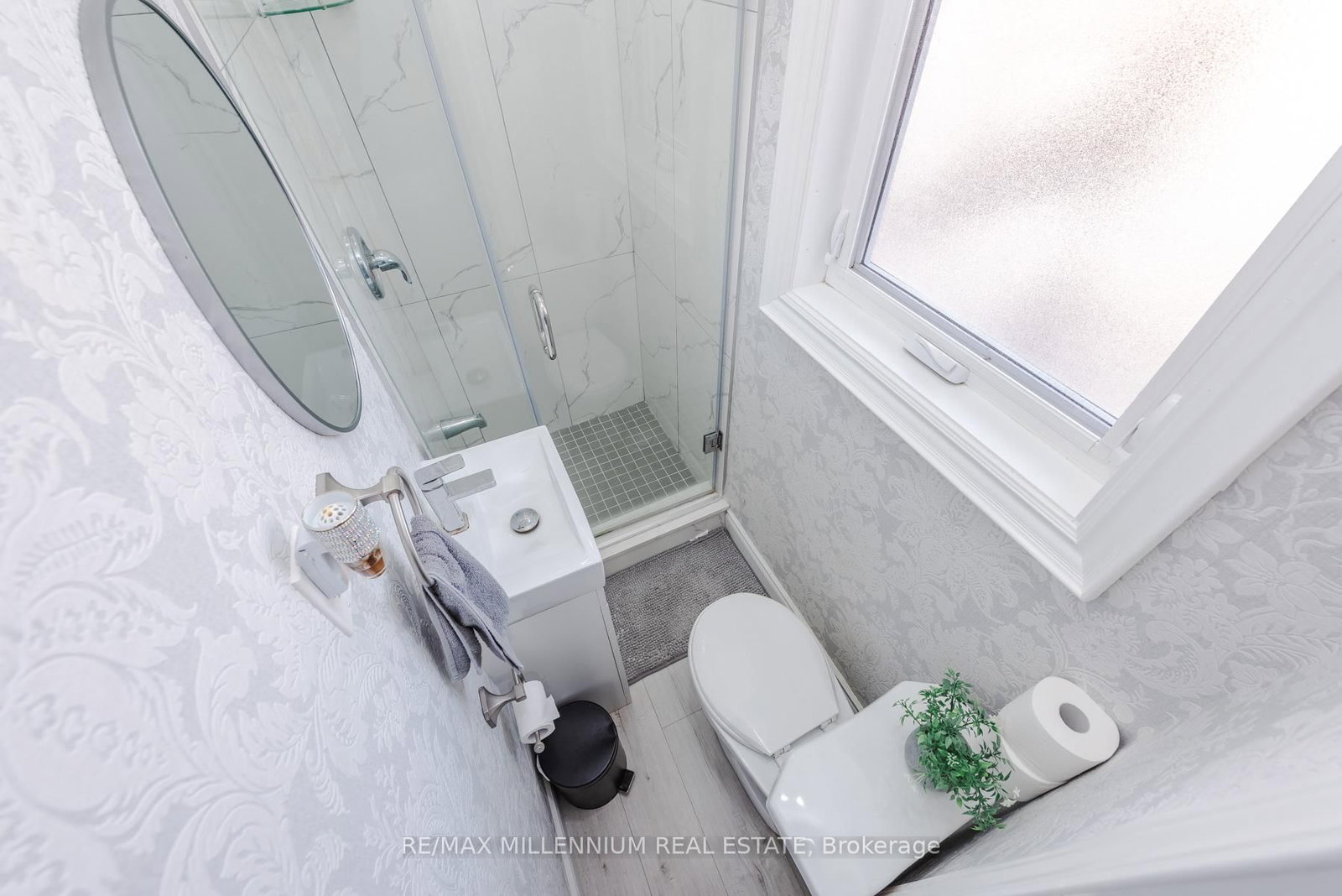 Detached House for sale at 13 Cumberland Drive, Brampton, Ontario, L6V 1W5 - Brampton North - MLS: W12878352