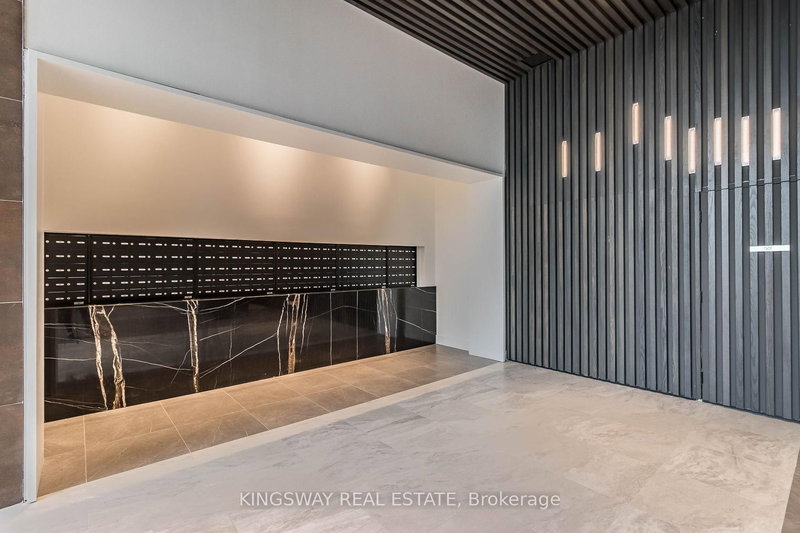 446 - 2485 Taunton Rd, Oakville, L6H 3R9 | Image 3