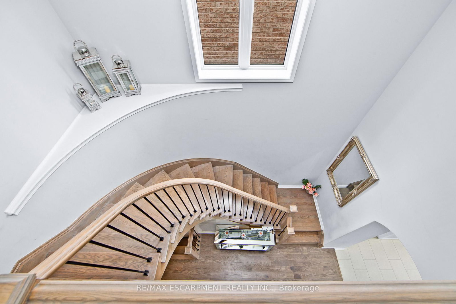 Detached House for sale at 307 Hinton Terrace, Milton, Ontario, L9E 1C8 - Ford - MLS: W12878412