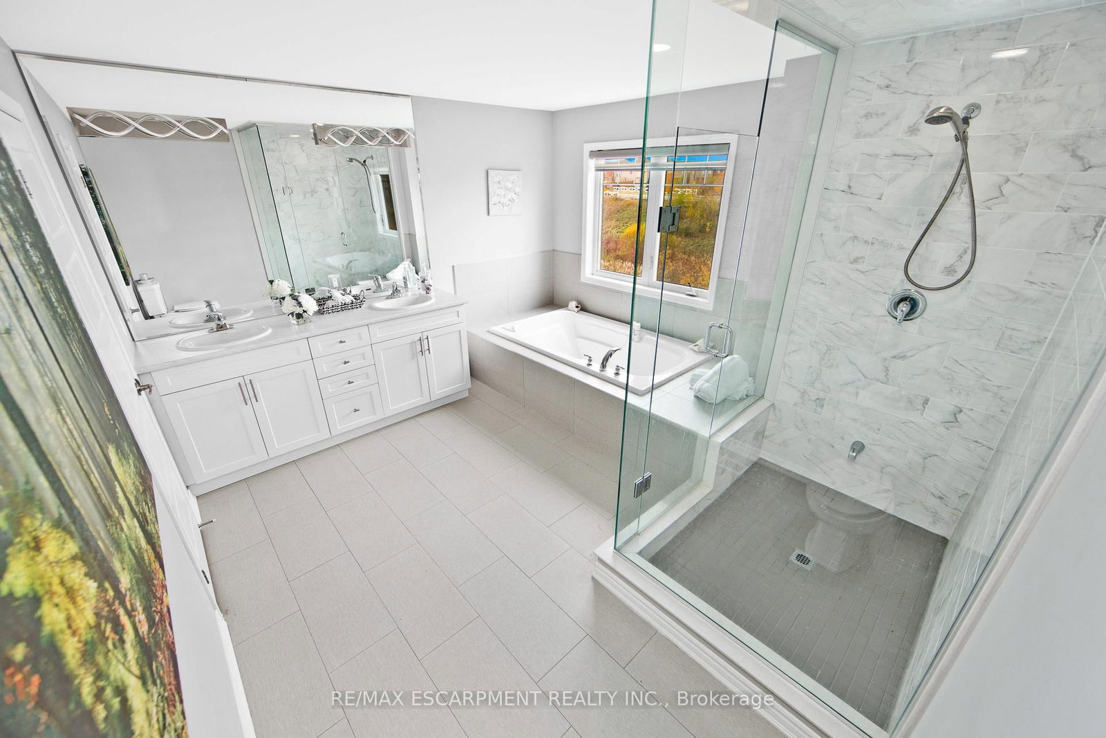 Detached House for sale at 307 Hinton Terrace, Milton, Ontario, L9E 1C8 - Ford - MLS: W12878412