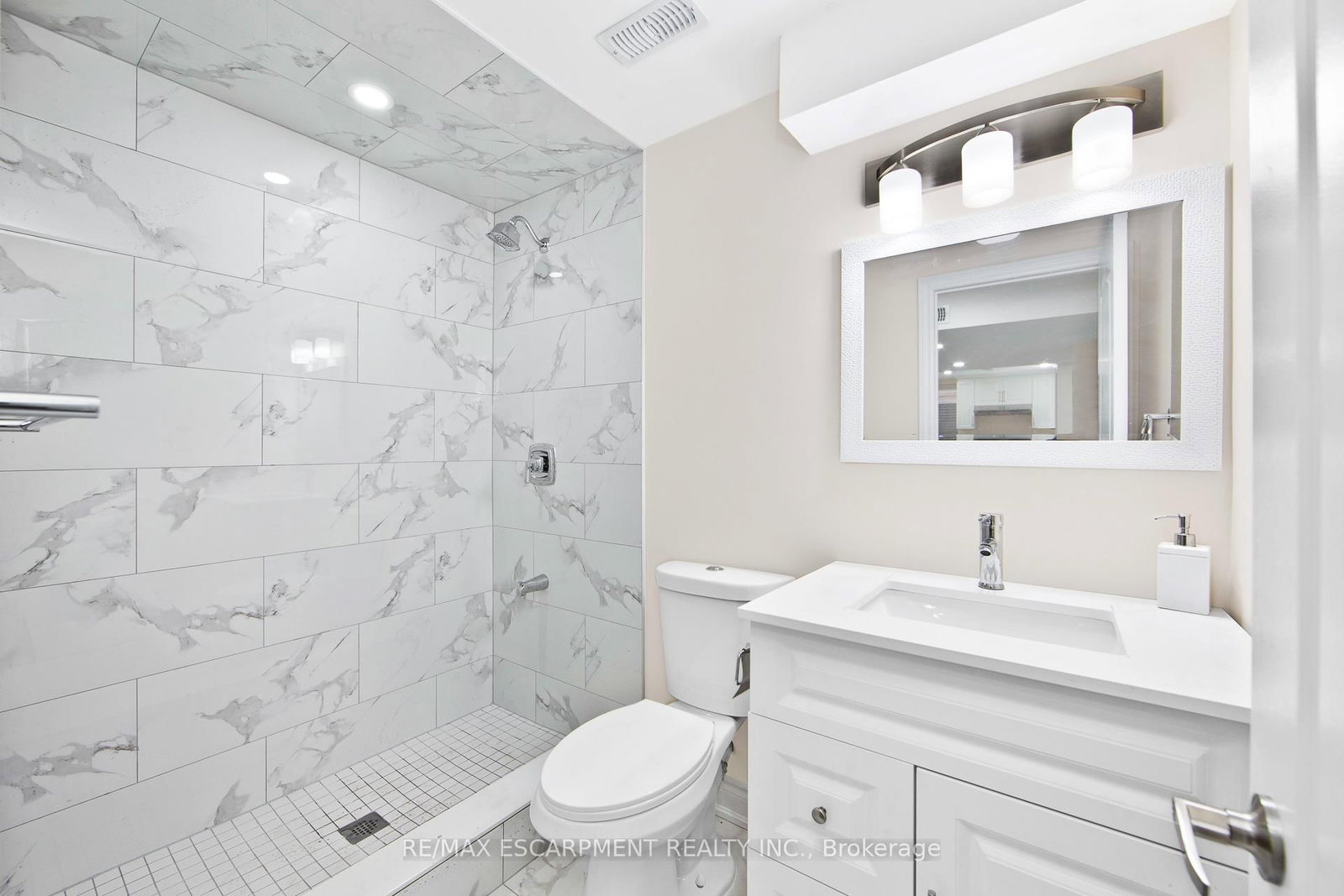 Detached House for sale at 307 Hinton Terrace, Milton, Ontario, L9E 1C8 - Ford - MLS: W12878412