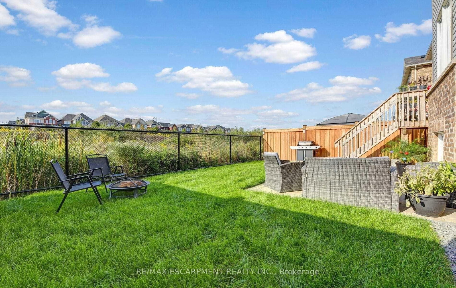 Detached House for sale at 307 Hinton Terrace, Milton, Ontario, L9E 1C8 - Ford - MLS: W12878412