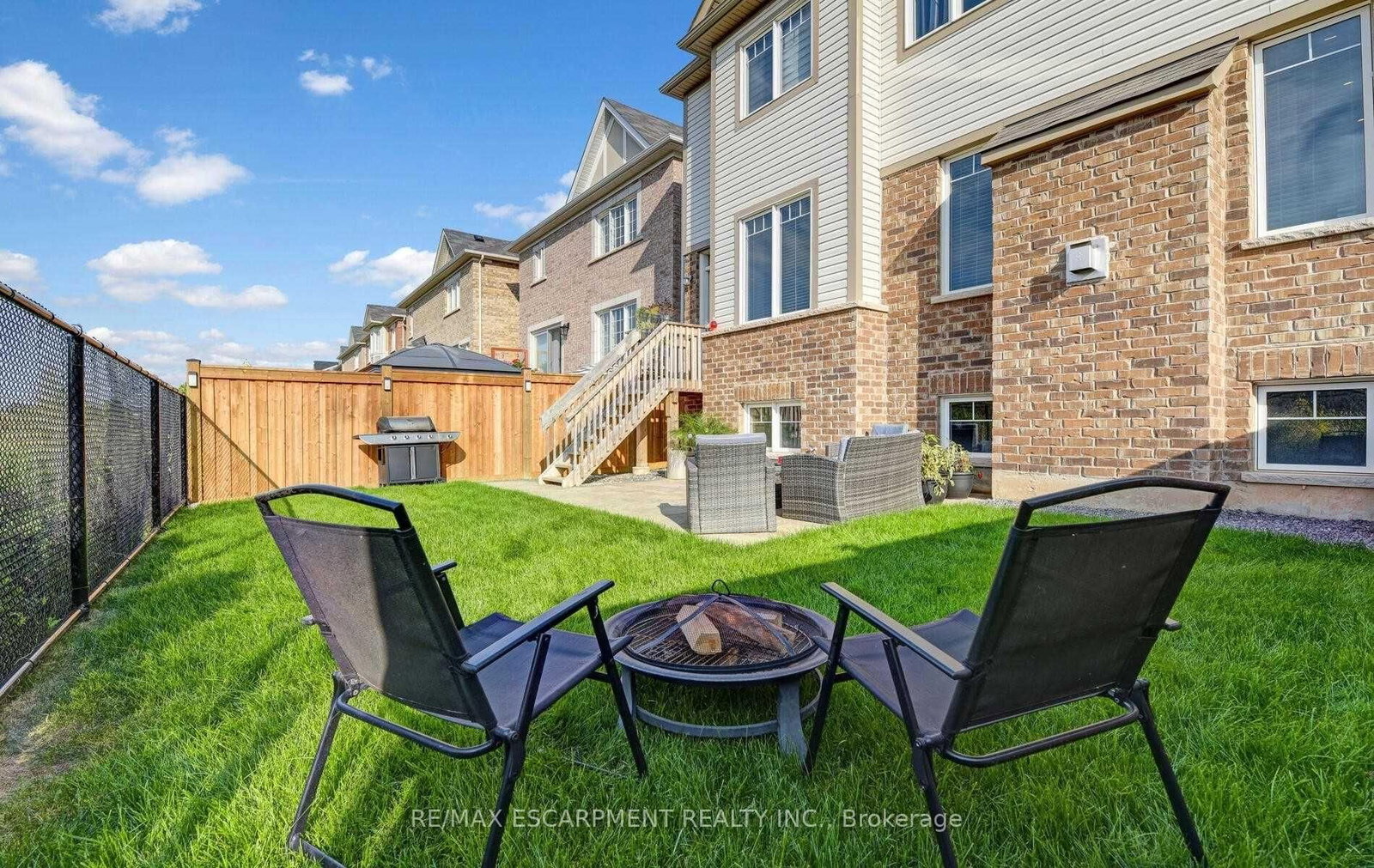 Detached House for sale at 307 Hinton Terrace, Milton, Ontario, L9E 1C8 - Ford - MLS: W12878412