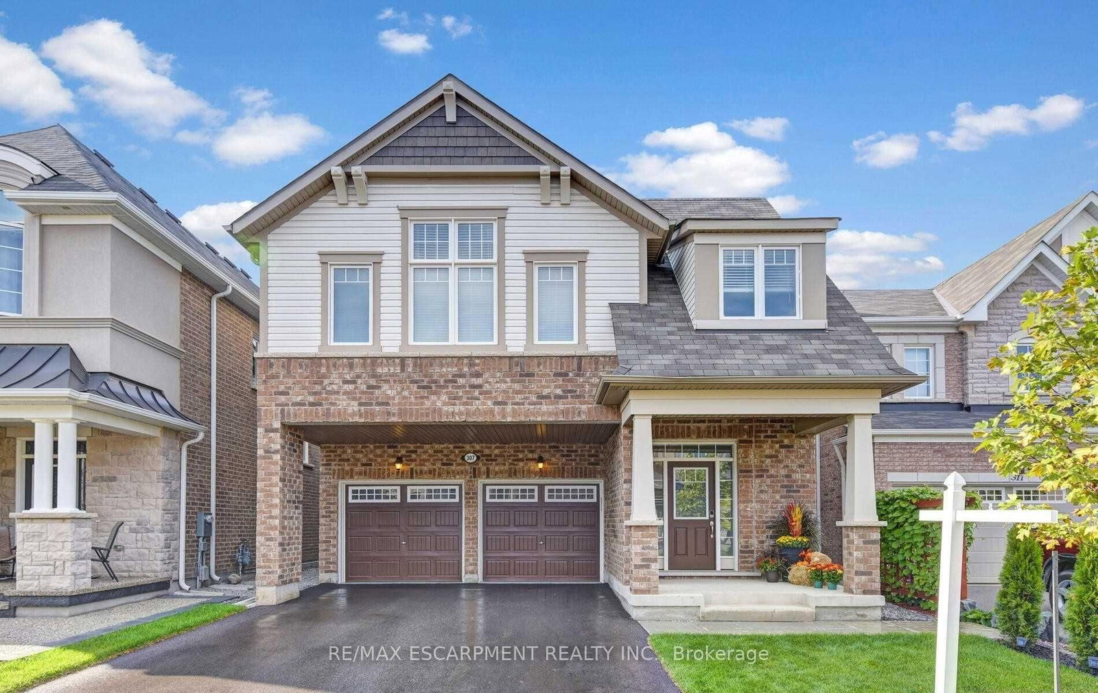 Detached House for sale at 307 Hinton Terrace, Milton, Ontario, L9E 1C8 - Ford - MLS: W12878412