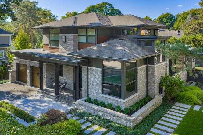 238 Hart Ave, Burlington, L7N 1P1 | Image 3