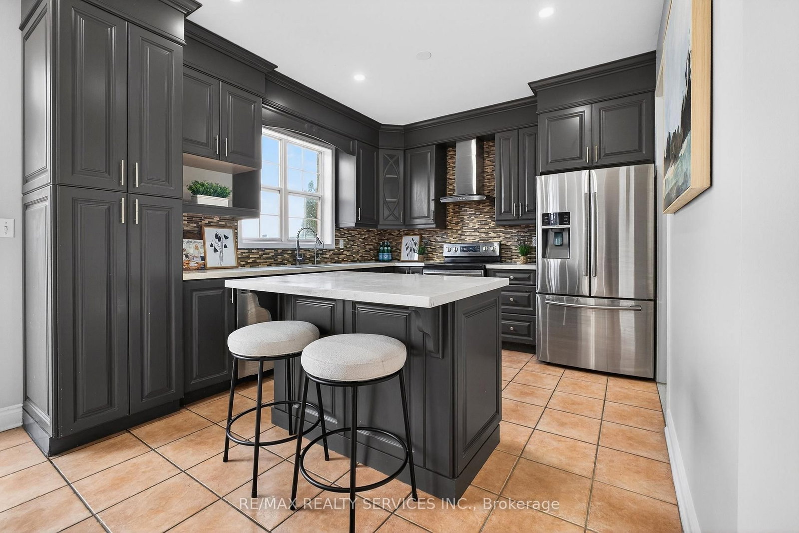 Detached House for sale at 47 Upper Highlands Drive, Brampton, Ontario, L6Z 4V9 - Heart Lake East - MLS: W12878564