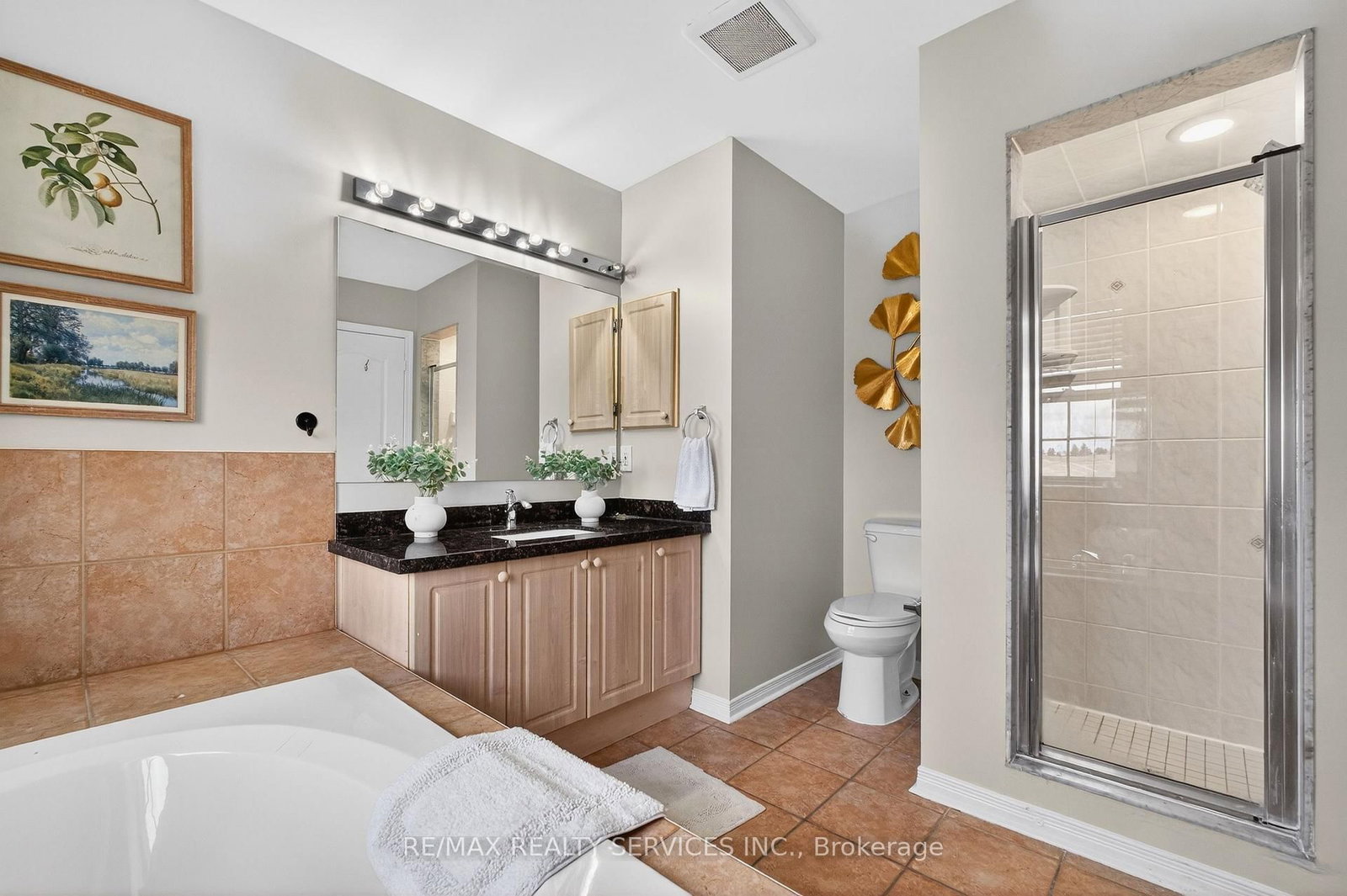 Detached House for sale at 47 Upper Highlands Drive, Brampton, Ontario, L6Z 4V9 - Heart Lake East - MLS: W12878564