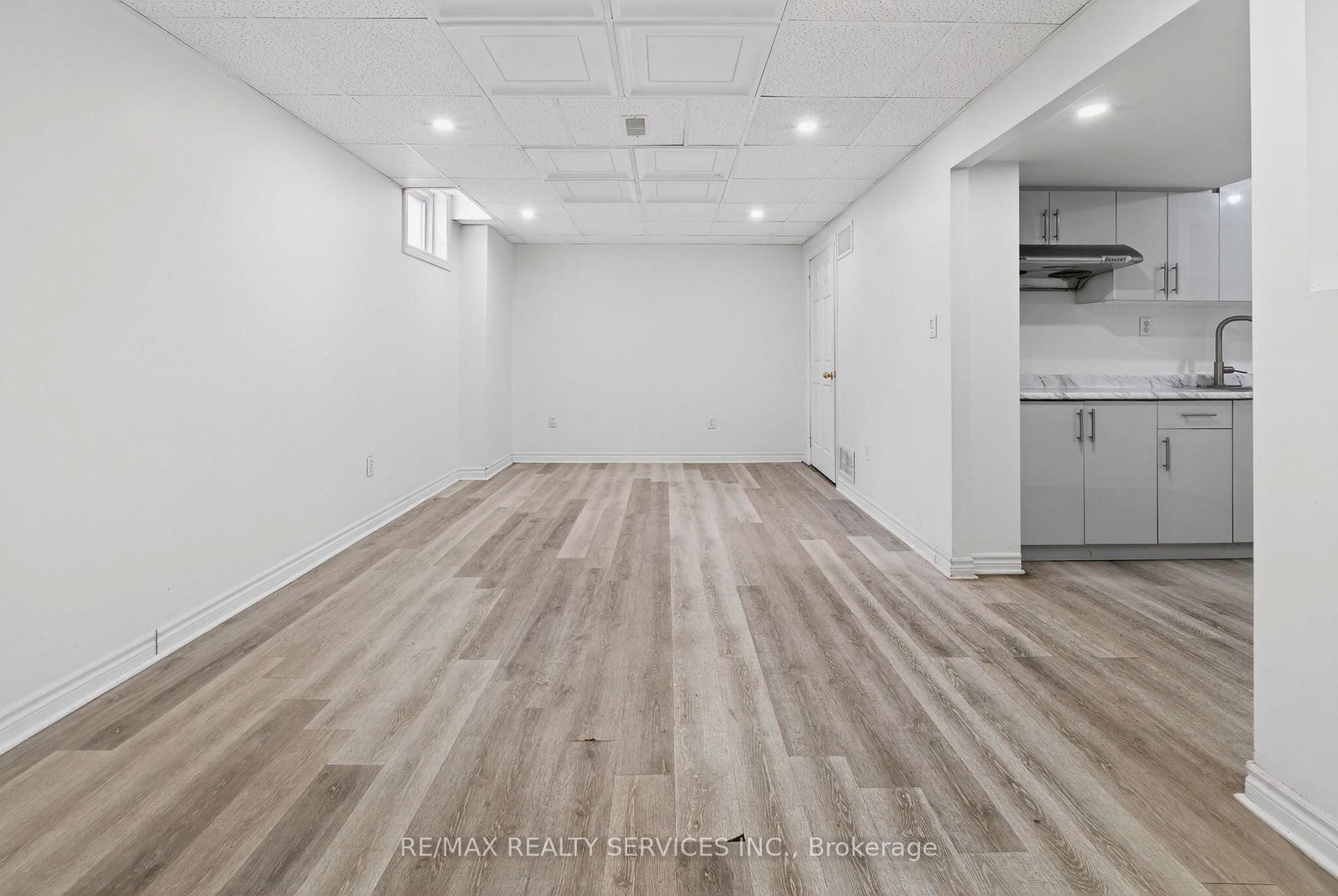 Detached House for sale at 47 Upper Highlands Drive, Brampton, Ontario, L6Z 4V9 - Heart Lake East - MLS: W12878564